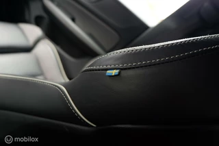 Volvo V60 Volvo V60 MY23 AWD T6 350PK RECHARGE  LONG RANGE PLUS DARK | GOOGLE | ACC | BLIS - afbeelding nr 17