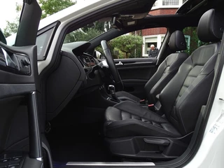 Volkswagen Golf Volkswagen Golf TSI GTE 245PK / GTI R Perf. ed. / LED - afbeelding nr 10