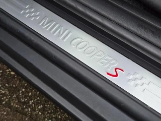 MINI Cooper S Cabrio MINI Cooper S 2.0 COOPER S Chili | NAVIGATIE | STOELVERWARMING | SPORTSTOELEN | WINDSCHERM | 17 INCH LM VELGEN | - afbeelding nr 27