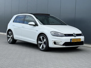 Volkswagen Golf Volkswagen Golf 1.4 TSI GTE Pano - Leder - Led - Camera - Stoelverwarming - afbeelding nr 10