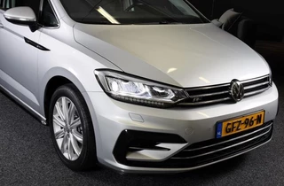 Volkswagen Touran Volkswagen TOURAN 1.5 TSI R Line 7 Persoons / AUT / ACC / Navi / Camera / Open Panoramadak / Led / Pdc / Trekhaak / 17 Inch - afbeelding nr 34