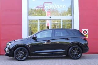 Opel Grandland Opel Grandland 1.2 Turbo 136PK AUTOMAAT Hybrid GS | BLACK PACK | STOEL/STUUR VERWARMING | NAVIGATIE | APPLE CARPLAY/ANDROID AUTO | DODEHOEK DETECTIE | 18