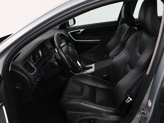 Volvo S60 Volvo S60 1.5 T2 Nordic+ | 78.200km NAP | Schuifdak |  Stoelverwarming | Adaptive cruise | Camera | Navigatie | Xenon | BLIS | Park Assist | Memory - afbeelding nr 4