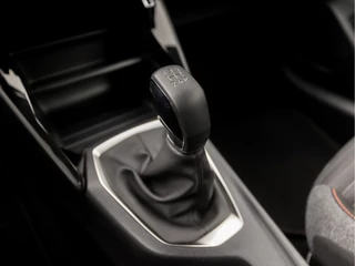 Peugeot 208 (APPLE CARPLAY, GROOT NAVI, PARKEERSENSOREN, SPORTSTOELEN, LANE ASSIST, CRUISE, NIEUWE APK, NIEUWSTAAT) - afbeelding nr 10