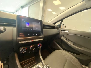 Renault Clio Renault Clio 1.0 TCe Zen | LED| CRUISE CONTROL | CAR PLAY | - afbeelding nr 25