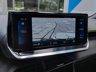 Peugeot 2008 1.2 PureTech 131pk GT-Line | Navi + Apple Carplay + Android Auto | Clima | Adap.Cruise | Keyless Entry | Pdc V+A+Assist+Camera | Led koplampen | Mistlampen | Privacy Glass | 17''lm - afbeelding nr 13