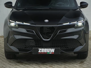Alfa Romeo Junior Alfa Romeo Junior 1.2 Turbo 136 PK Ibrida Speciale | Techno | Direct Leverbaar - afbeelding nr 8