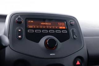 Toyota Aygo Toyota Aygo 1.0 VVT-i x-fun 5-drs | AIRCO | BLUETOOTH - afbeelding nr 10