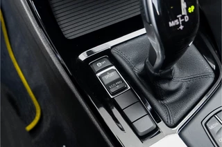 BMW X2 BMW X2 sDrive20i M-Sport High Ex Shadow Navi Trekhaak 19