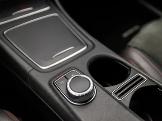 Mercedes-Benz A-Klasse Automaat (NAVIGATIE, CAMERA, LEDER/ALCANTARA, STOELVERWARMING, GETINT GLAS, SPORTSTOELEN, LED KOPLAMPEN, CRUISE, RODE STIKSELS, NIEUWE APK, NIEUWSTAAT) - afbeelding nr 26