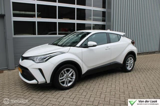 Toyota C-HR Toyota C-HR 1.8 Hybrid Active |1e Eigenaar | Apple Carplay/Android Auto | Full Led | Boekjes. - afbeelding nr 1