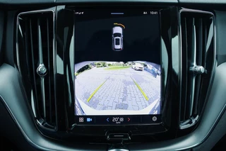 Volvo XC60 Volvo XC60 2.0 T6 Plug-in hybrid AWD Core Bright|LongRange|Clima|Pano|Camera - afbeelding nr 12