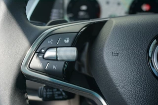 Škoda Octavia Škoda Octavia Combi 150PK AUTOMAAT ADAPTIVE | WINTERPACK | CAMERA | NAVI | KEYLESS! - afbeelding nr 23