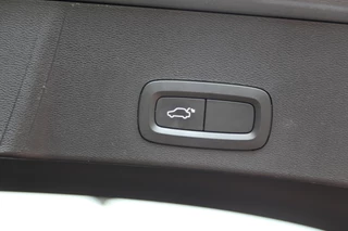 Volvo XC40 Volvo XC40 1.5 T3 Momentum Navi HK Camera LED - afbeelding nr 14