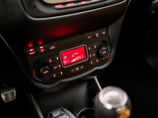 Alfa Romeo MiTo (NAVIGATIE, CLIMATE, CRUISE, STOELVERWARMING, LEDEREN SPORTSTOELEN, PARKEERSENSOREN, LM VELGEN, NIEUWSTAAT) - afbeelding nr 9