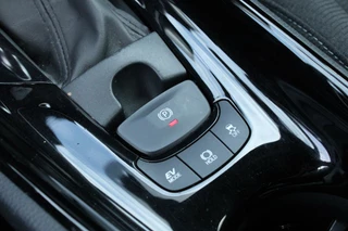 Toyota C-HR Toyota C-HR 1.8 Hybrid Camera Stuur&Stoelverwarming Cruise - afbeelding nr 31