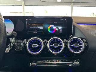 Mercedes-Benz B-Klasse Mercedes-Benz B-Klasse B 200 AMG Line P-dak LED Camera Sfeerlicht Distronic+ Widescreen - afbeelding nr 10