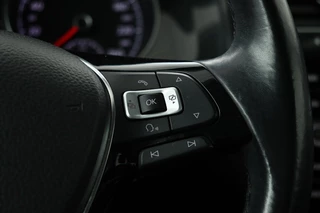 Volkswagen Golf Volkswagen Golf 1.0 TSI Comfortline | Carplay | Navigatie |  Adaptive cruise | Climate control | PDC | Bluetooth | Comfortstoelen | LED - afbeelding nr 15