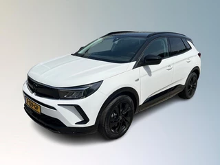Opel Grandland 1.6 TURBOHY LEVEL 4