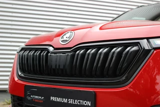 Škoda Kamiq Skoda Kamiq 1.5 TSI ACT Monte Carlo // 150PK - Panoramadak - Apple CarPlay & Android Auto - Camera - All-season - 1e eigenaar - afbeelding nr 6