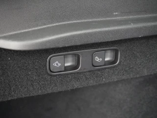 Tesla Model Y TESLA MODEL Y LONG RANGE AUTOPILOT | LEDER | TESLA GARANTIE T/M 11-2026 - afbeelding nr 12