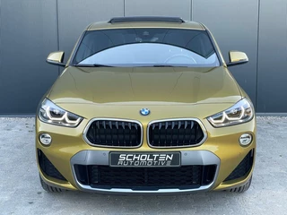 BMW X2 BMW X2 sDrive20i High Executive M Sport Pano HUD DAB Cam LED - afbeelding nr 2