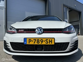 Volkswagen Golf Volkswagen Golf 2.0 TSI GTI Performance,DSG, PANO, ACC - afbeelding nr 3