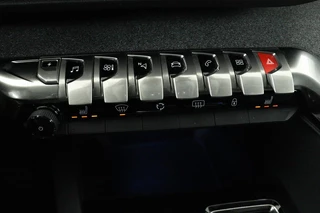 Peugeot 3008 Peugeot 3008 1.6 HYbrid 225 Allure | Stoelverwarming | Adaptive cruise | Camera | Carplay | Half leder | Navigatie | PDC | Sfeerverlichting | Full LED - afbeelding nr 12