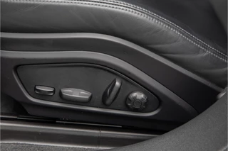 Porsche Panamera Porsche Panamera 2.9 4 E-Hybrid SportDesign, Sportuitlaat, Vierwielsturing, Pano, Bose, Luchtvering 2022 - afbeelding nr 16