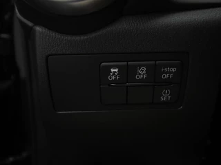Mazda 2 Mazda 2 1.5 Skyactiv-G Sportive met navigatie : dealer onderhouden - afbeelding nr 40