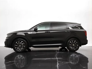 Kia Sorento Kia Sorento 1.6 T-GDI Plug-in Hybrid 4WD Edition 7-persoons - Navigatie - Lederen bekleding - Stoelverwarming - Trekhaak - Fabrieksgarantie tot 10-2028 - afbeelding nr 4