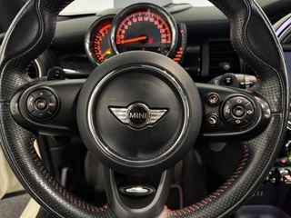 MINI Cooper Mini Cooper 2.0 Cooper S Serious Business Volledig JCW! Automaat Navigatie Head up Display Uitlaatdemper met kleppen - afbeelding nr 25