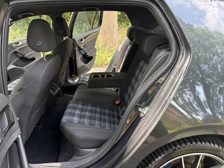 Volkswagen Golf Volkswagen Golf 1.4 TSI GTE - afbeelding nr 42