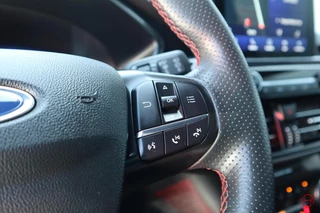 Ford Kuga Ford Kuga 2.5 PHEV ST-Line / Trekhaak / Camera / Stoel+stuur+ruit verwarmd / 1e eigenaar - afbeelding nr 35