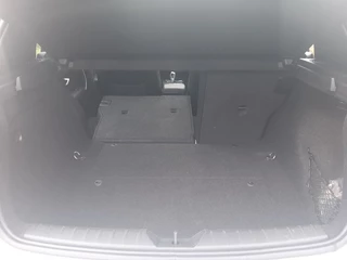 BMW 1 Serie BMW 1 Serie 118i 1.5 136pk Airco Cruise-control Navigatie Bluetooth - afbeelding nr 17