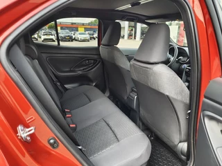 Toyota Yaris Cross Toyota Yaris Cross 1.5 Hybrid Dynamic Plus | Pano | Head-Up Display | Navi | Stoelv - afbeelding nr 33