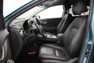 Hyundai Kona Hyundai Kona Electric Premium 64 kWh - Carplay, Camera, Leer, Stoelverw. - afbeelding nr 6