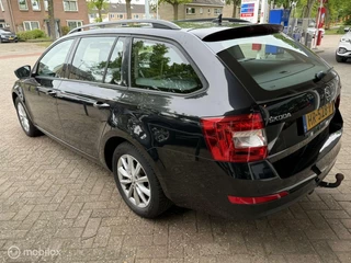 Škoda Octavia Skoda Octavia Combi 1.2 TSI Greentech Style Navi, Climat, Bluetooth, Pdc, LM.. - afbeelding nr 5