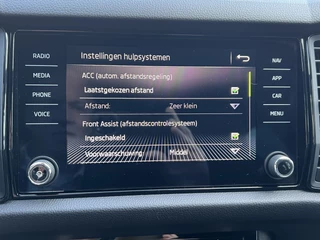 Škoda Kodiaq Škoda Kodiaq 1.5 TSI DSG Sportline Business Navigatie 19 Inch Velgen Canton Audio DAB ACC Elek Stoel + Verwarming Camera Keyless Getint Glas Metallic BTW NL Auto - afbeelding nr 22
