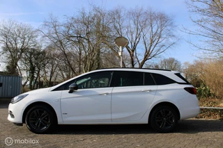 Opel Astra Opel Astra Sports Tourer 1.2 Business Elegance, Design Tech, Elegance Plus-pakket, Premium-pakket, PDC voor en achter, Camera achter, Clima, Navi, Bluetooth, Adaptive cruise control, Line assist. - afbeelding nr 2