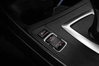 BMW 1 Serie BMW 1-serie 118i Corporate Lease Executive (PARKEERSENSOREN, NAVIGATIE, CRUISE CONTROL, AUTOMAAT, NL-AUTO) - afbeelding nr 21