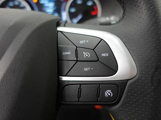 Iveco Daily Iveco Daily 40C18 3.0 180pk Automaat Bakwagen Laadklep 440x211x235 Airco Cruise control LED Navi Camera - afbeelding nr 14