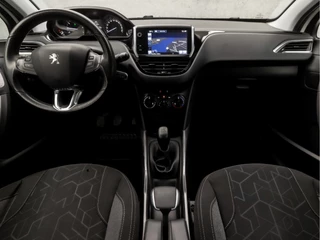Peugeot 2008 (NAVIGATIE, CRUISE, PARKEERSENSOREN, TREKHAAK, SPORTSTOELEN, ELEK PAKKET, XENON, NIEUWSTAAT) - afbeelding nr 6