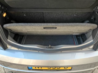 Volkswagen up! Volkswagen Up! 5-deurs 1.0 Beats PDC Camera Airco Cruise con - afbeelding nr 19