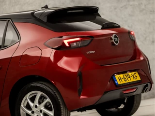 Opel Corsa (DIGITAL COCKPIT, APPLE CARPLAY, GROOT NAVI, CLIMATE, LEDER, GETINT GLAS, KEYLESS, SPORTSTOELEN, ZWART HEMEL, DAB+, CRUISE, NIEUWSTAAT) - afbeelding nr 11