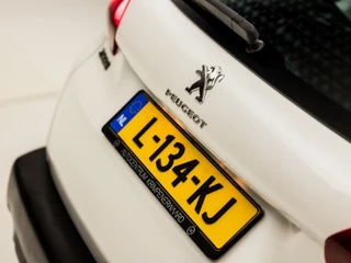 Peugeot 2008 (NAVIGATIE, CRUISE, PARKEERSENSOREN, TREKHAAK, SPORTSTOELEN, ELEK PAKKET, XENON, NIEUWSTAAT) - afbeelding nr 28