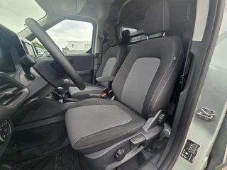 Ford Transit Courier Ford Transit Courier 1.0 EcoBoost Trend | SCI | 125pk Automaat | Winter Pack | 2x Schuifdeur |  Adaptive cruise control | LED laadruimteverlichting | Grey Cactus Grey - afbeelding nr 12