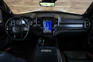 Dodge Ram 1500 Dodge Ram 1500 4X4 TRX|LPG|HUD|Pano|Rambar|Ventilatie 4x|H&K| - afbeelding nr 3