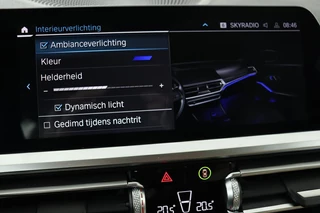 BMW 3 Serie BMW 3-serie 330e eDrive Edition | Adaptive cruise | Leder |  Stoelverwarming | Harman/Kardon | Keyless | Carplay | Live Cockpit | Navigatie | Full LED | Achterbankverwarming - afbeelding nr 11