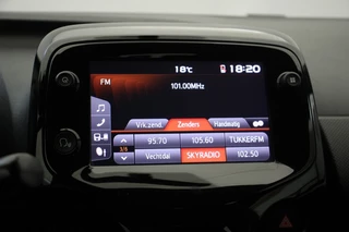Citroën C1 Citroën C1 1.0 VTi Feel 5 Deurs - Carplay, Airco, Camera - afbeelding nr 15